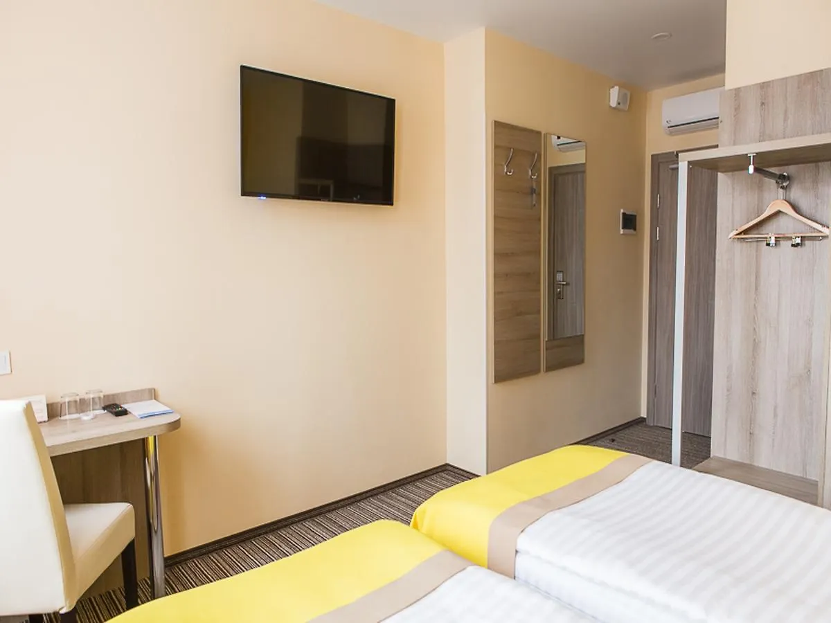 Raziotel Kyiv Yamska فندق