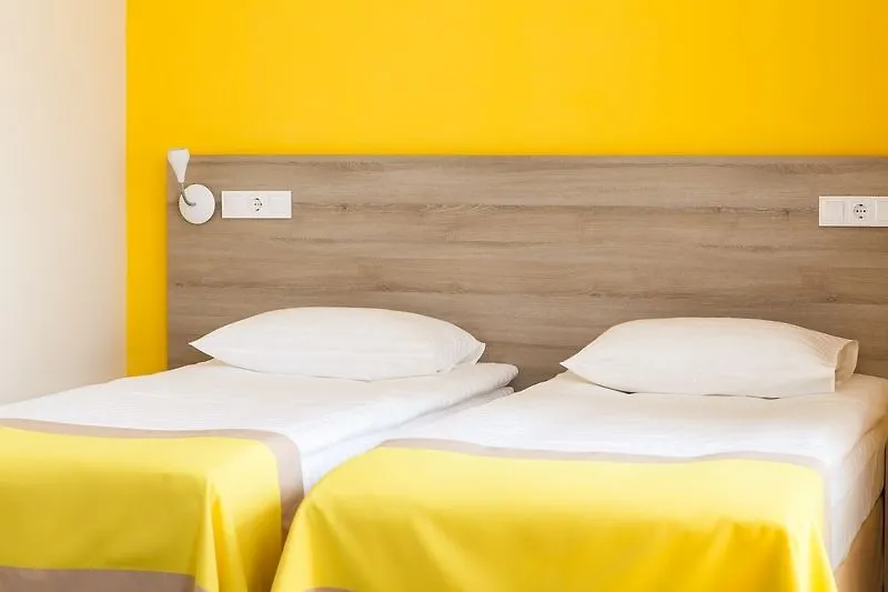 Raziotel Kyiv Yamska