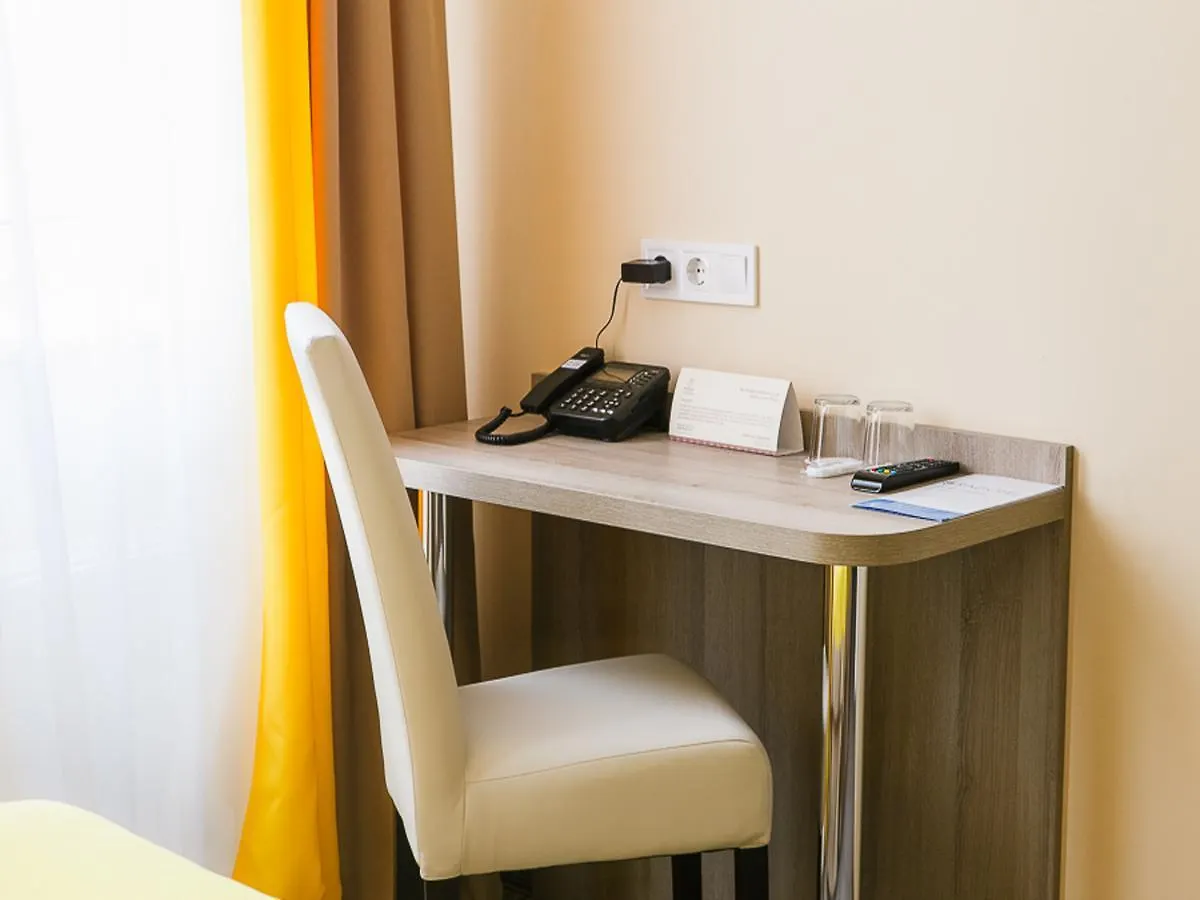 *** Hotel Raziotel Kyiv Yamska Ukraine